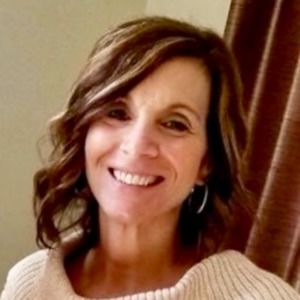 Meet your Posher, Laurie